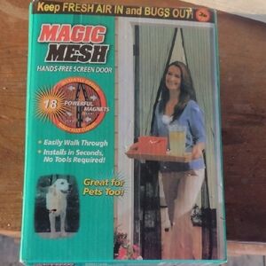 Magic Mesh Hands-Free Screen Door NWT